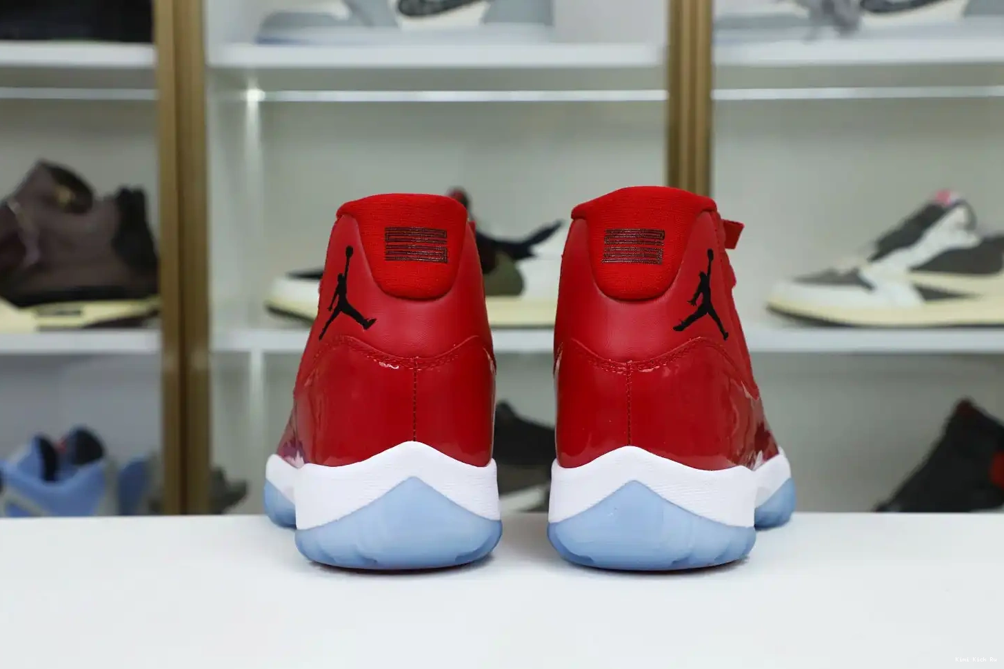 WIN RETRO Kimikick 96 LIKE 378037-623 JORDAN 11 0508